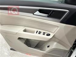 ڤۆڵکسواگن ئەتلەس